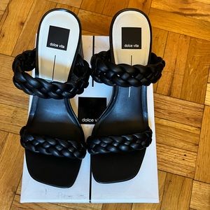 Dolce Vita Size 10 Natie Woven Mules - Black Stella